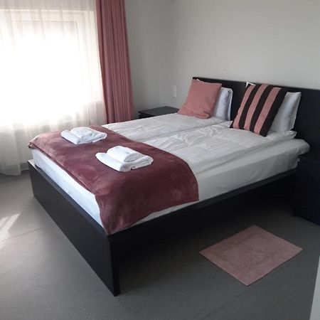 Jaunamuiza Apartamenti Valmiera Exteriör bild