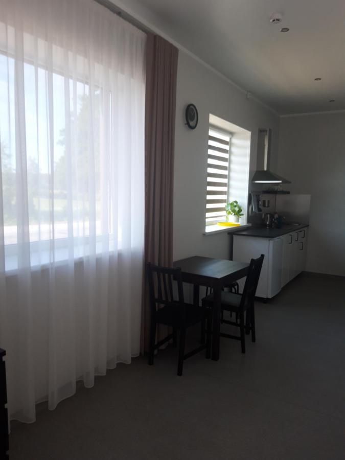 Jaunamuiza Apartamenti Valmiera Exteriör bild