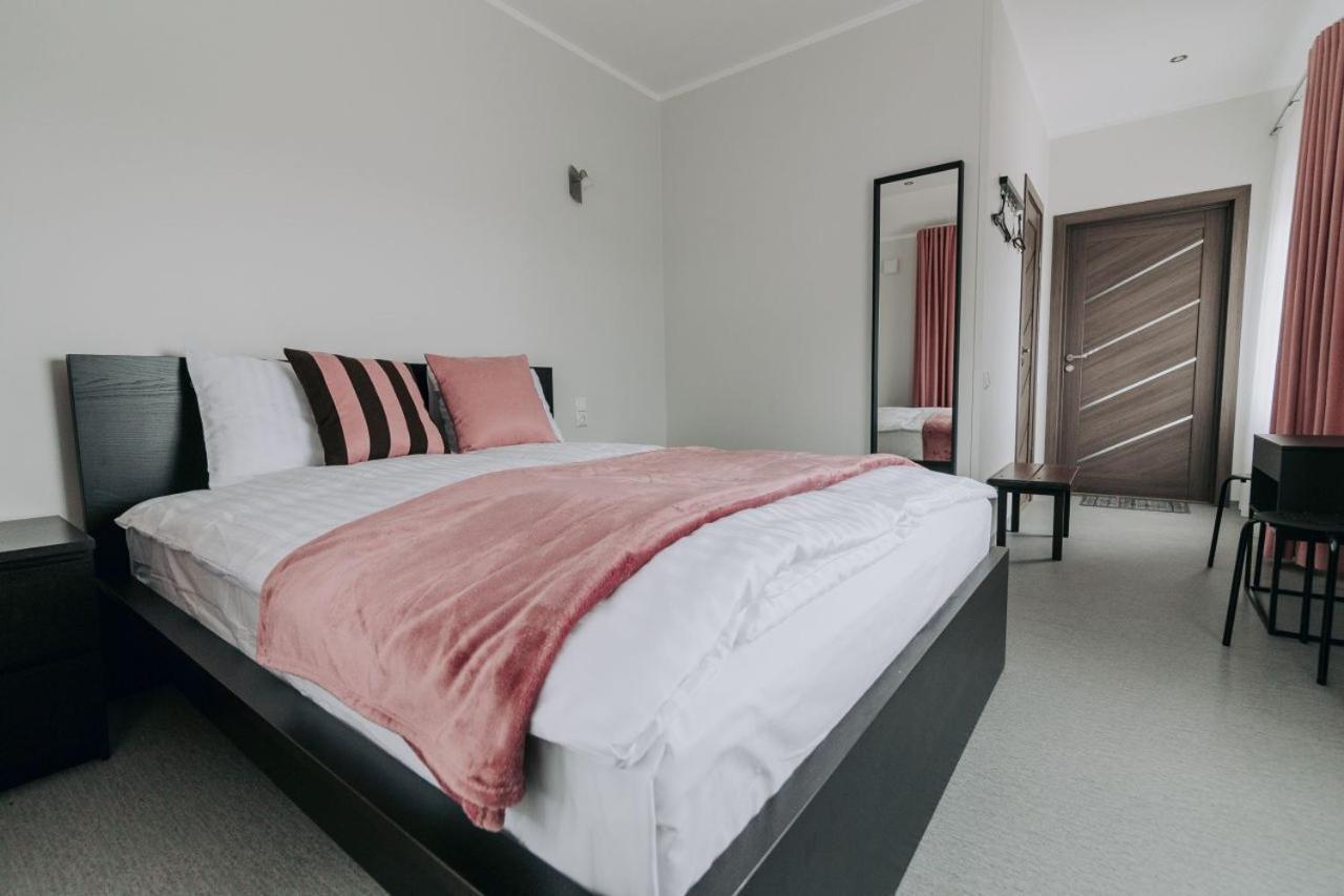 Jaunamuiza Apartamenti Valmiera Exteriör bild