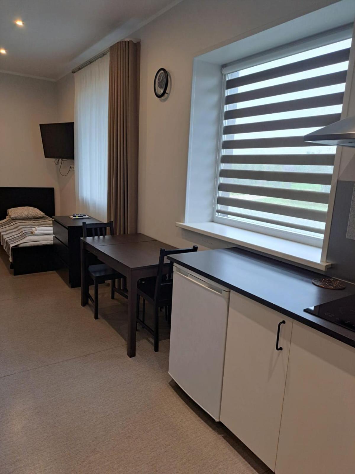 Jaunamuiza Apartamenti Valmiera Exteriör bild